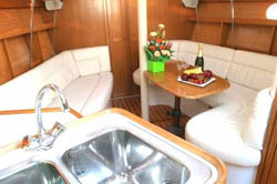 yacht_charter_4