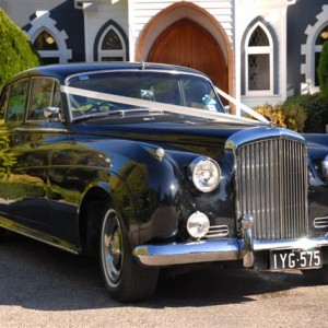 <br />
<b>Notice</b>:  Undefined variable: slide_alt in <b>/home/silverse/public_html/wp-content/plugins/ultimate-responsive-image-slider/uris-layout.php</b> on line <b>264</b><br />
