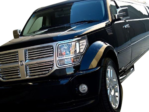 12 Passenger Dodge Nitro Black